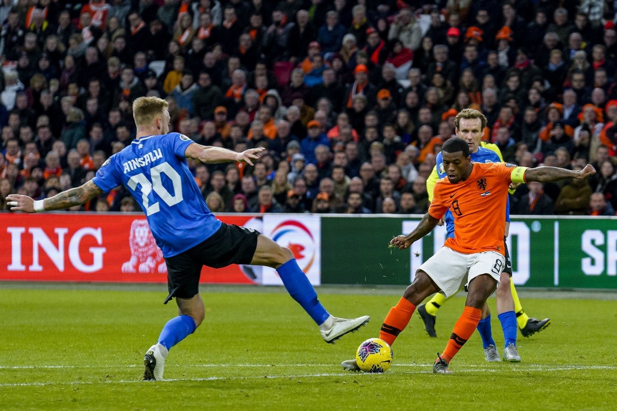 荷兰队身陷困境，欧预赛出现尴尬局面的简单介绍