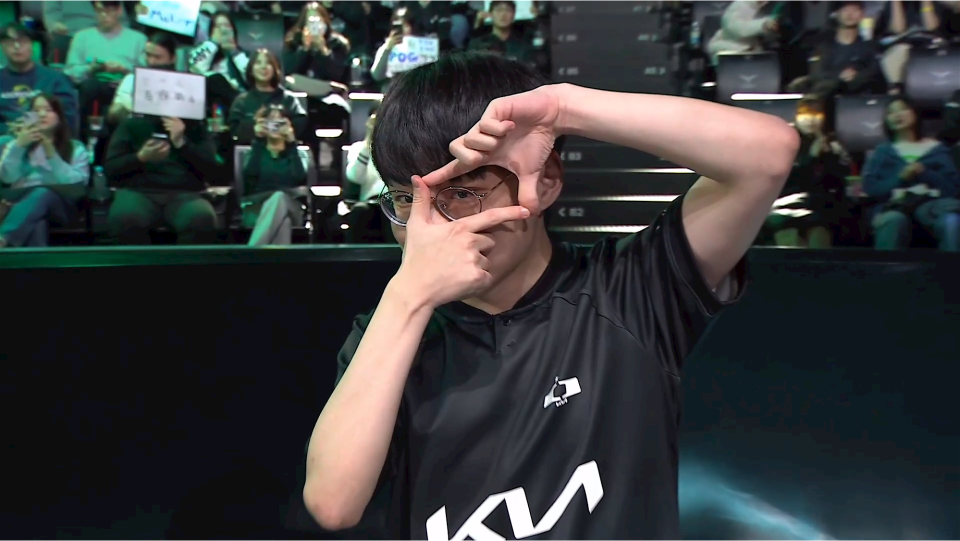 pg电子下载-包含WBG翻盘T1，ShowMaker打出惊人五杀顶尖较量入围赛，技惊四座的词条