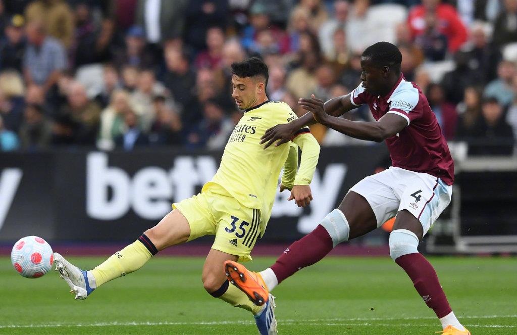 乌克兰逆转韩国，马丁内利带队取胜